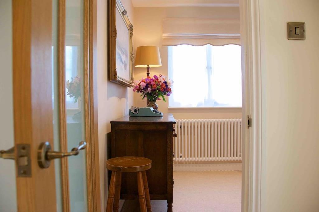 Canal View 2 Bedrooms End Of Terrace Chichester Exterior foto